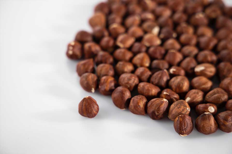 Hazelnuts-images